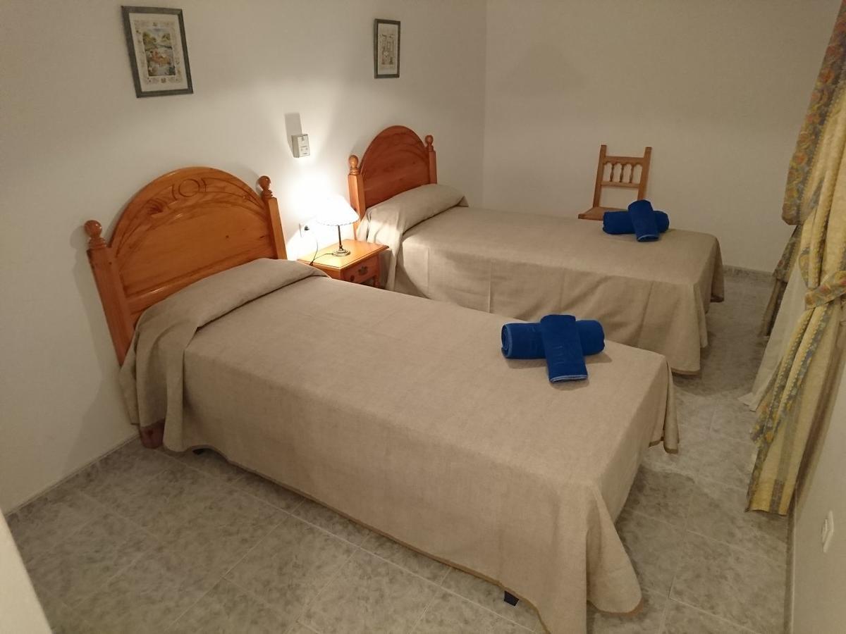 Pulguilla B Menyber Nerja Exterior photo